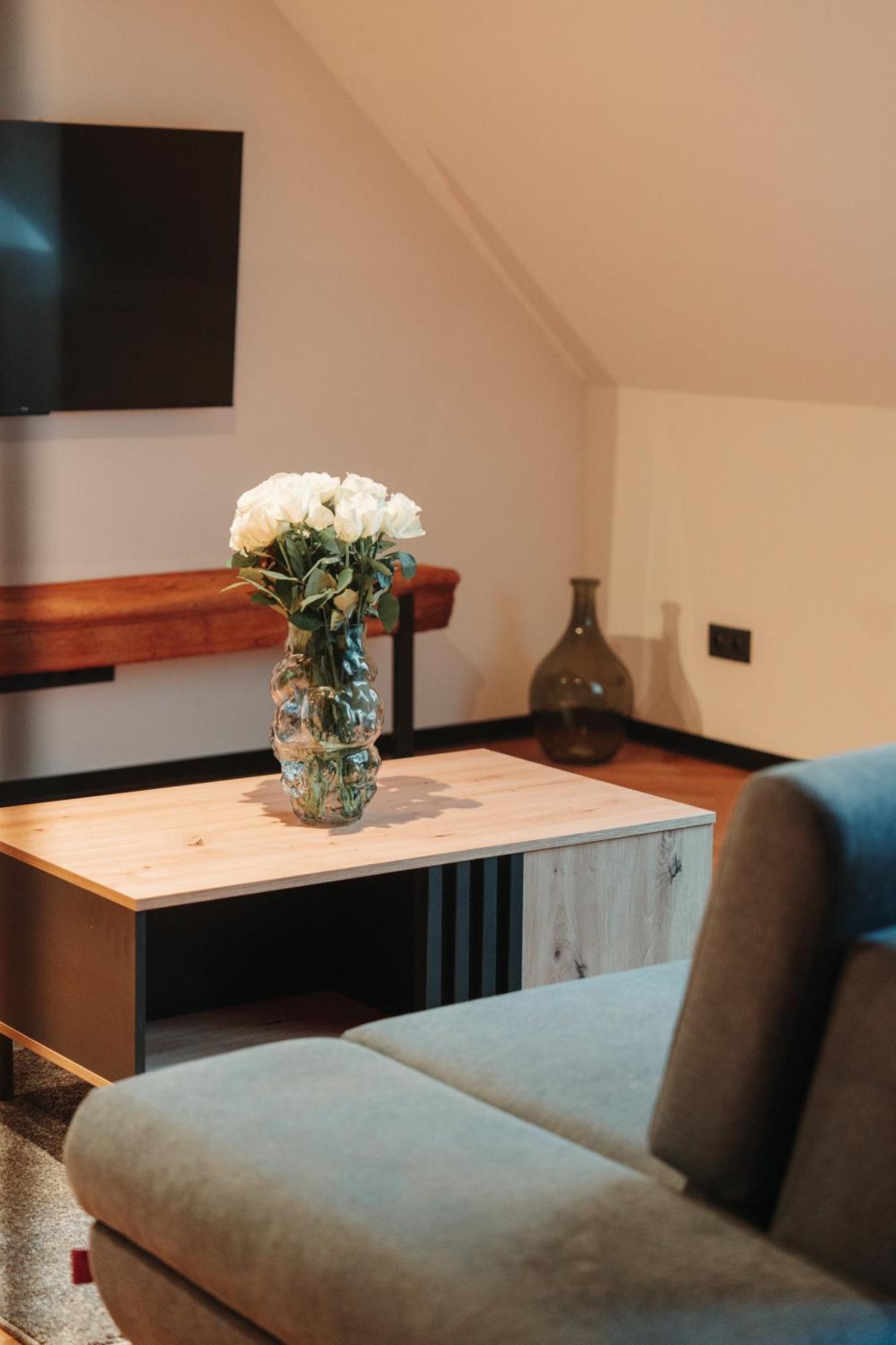 Hviezdoslavova Apartments, Trnava Centre, Parking Available Exterior foto