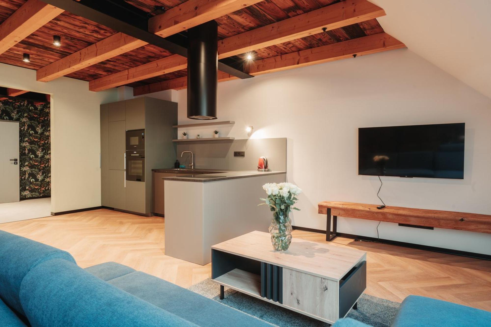 Hviezdoslavova Apartments, Trnava Centre, Parking Available Exterior foto