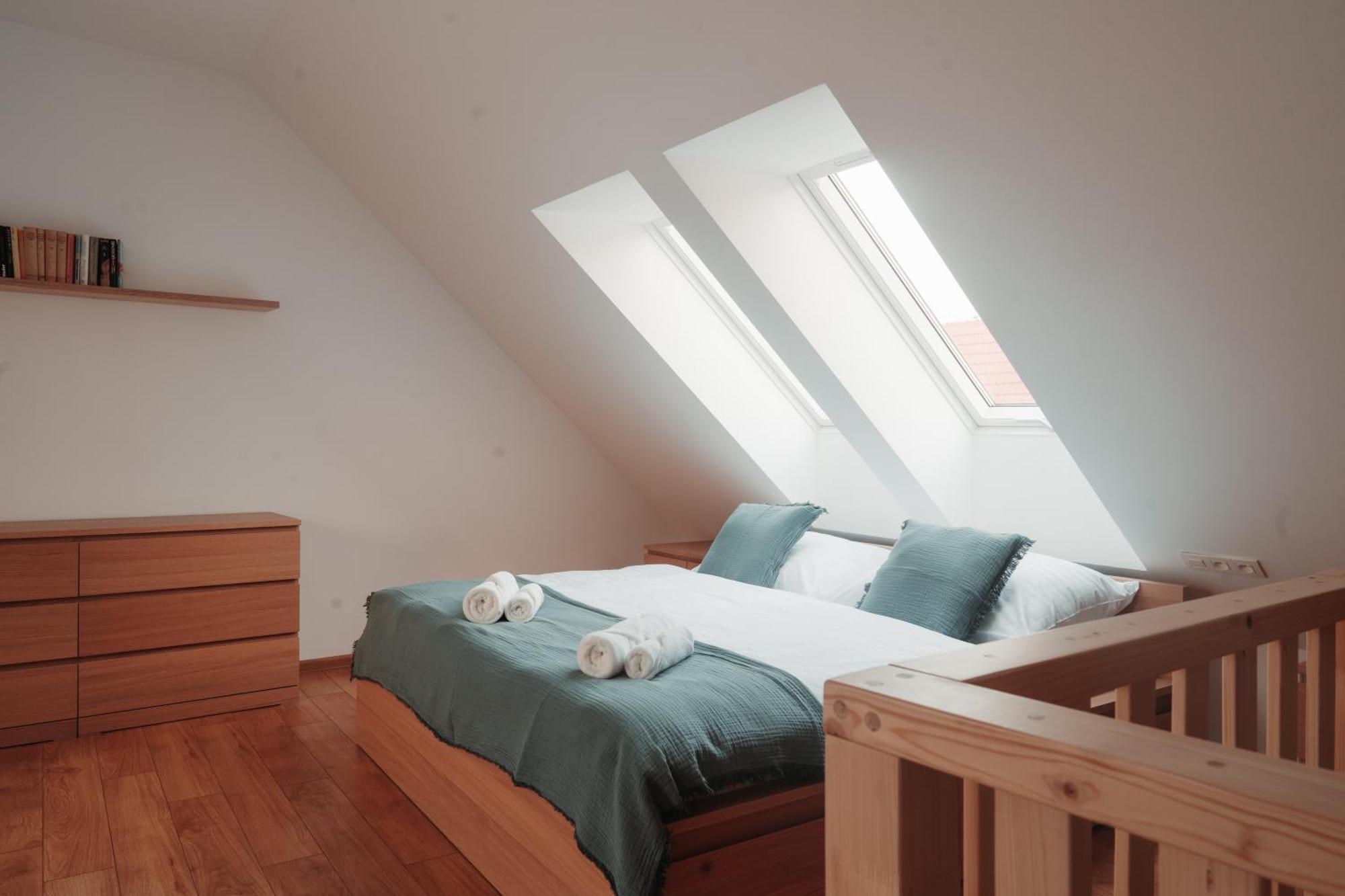 Hviezdoslavova Apartments, Trnava Centre, Parking Available Exterior foto