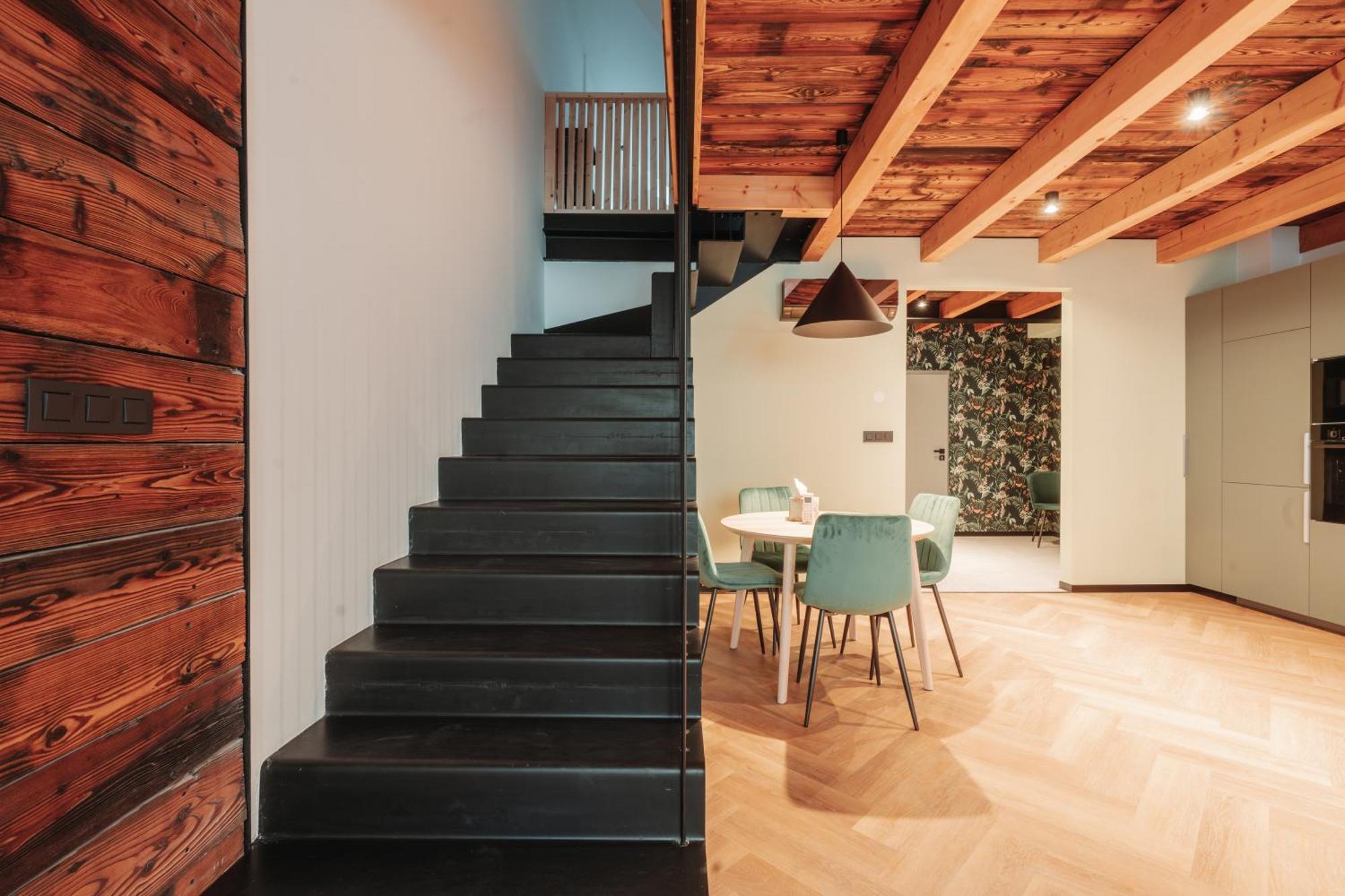 Hviezdoslavova Apartments, Trnava Centre, Parking Available Exterior foto