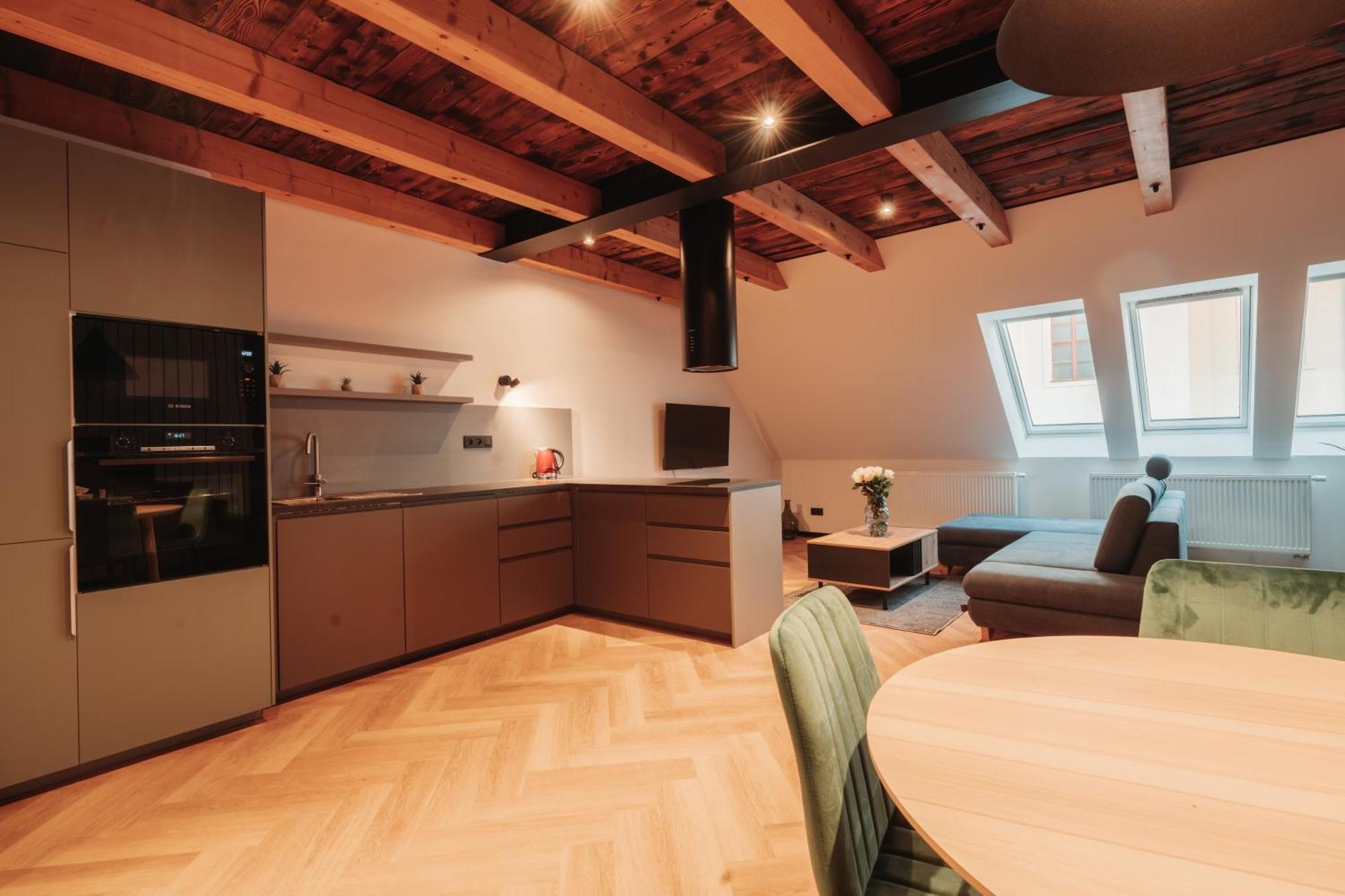 Hviezdoslavova Apartments, Trnava Centre, Parking Available Exterior foto