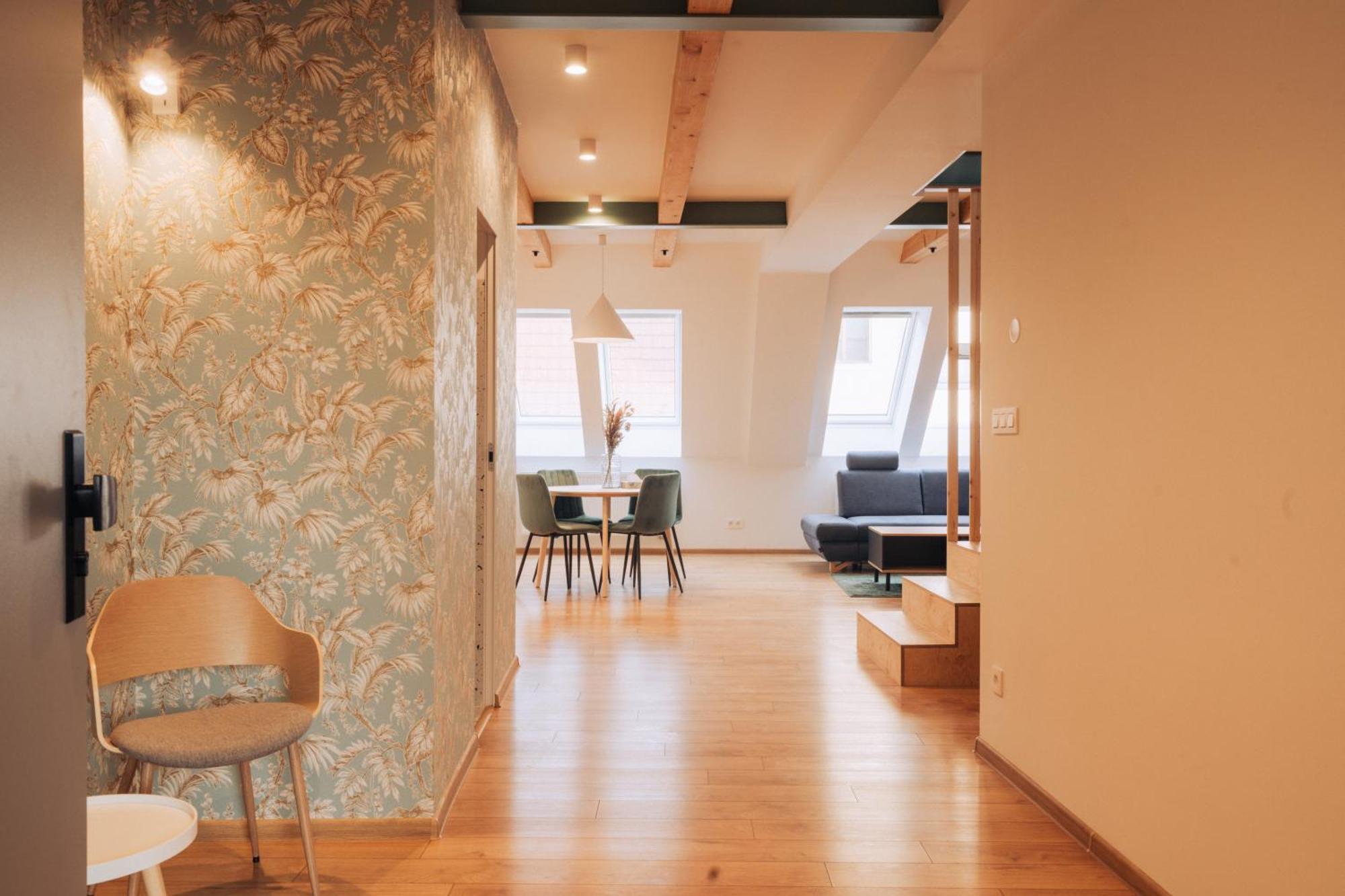 Hviezdoslavova Apartments, Trnava Centre, Parking Available Exterior foto