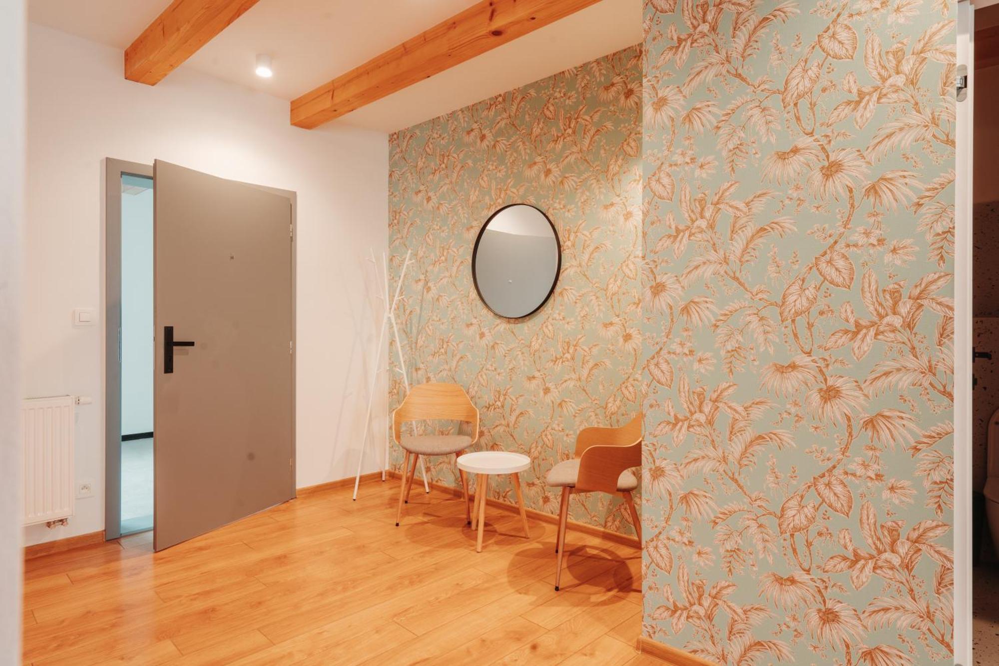 Hviezdoslavova Apartments, Trnava Centre, Parking Available Exterior foto